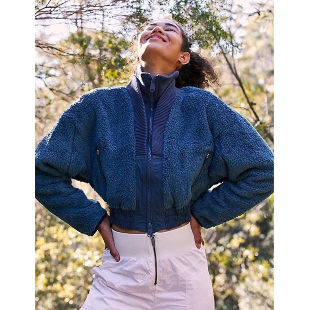 NEW Free People Movement Gear Up Fleece Sherpa Jacket Zip Front Large Blue - Picture 3 of 10